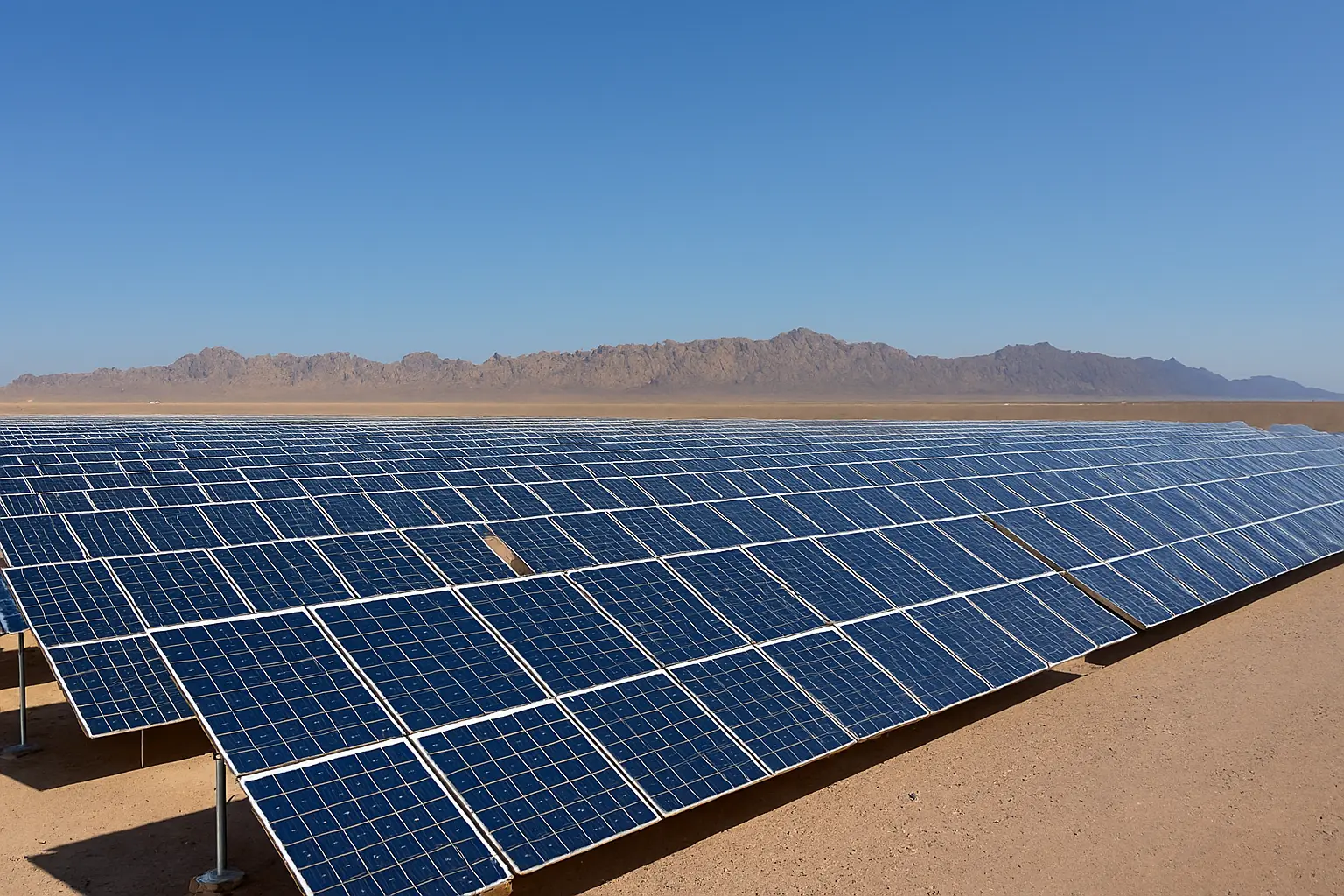 فاز دوم نیروگاه خورشیدی رئوف اردکان