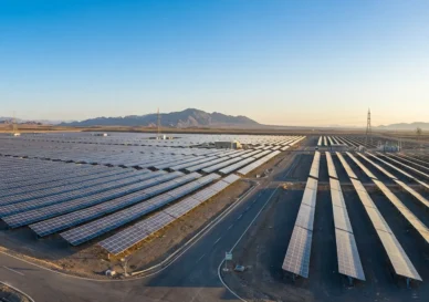 نیروگاه خورشیدی ایران بررسی وضعیت، پیشرفتها و چشمانداز در سال 1404